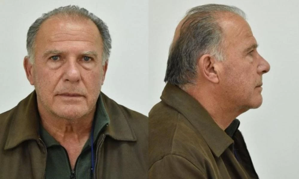 Αυτός είναι ο παράγοντας της κολύμβησης που κατηγορείται ότι βίαζε κοριτσάκια